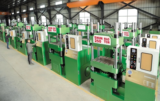 Shunhao Machines and Moulds Factory Shunhao Machines and Moulds Factory